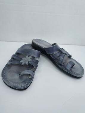 Camel Sandals Toe Strap Leather Women's US 7 EU 37 Grey Floral Peasant Festival